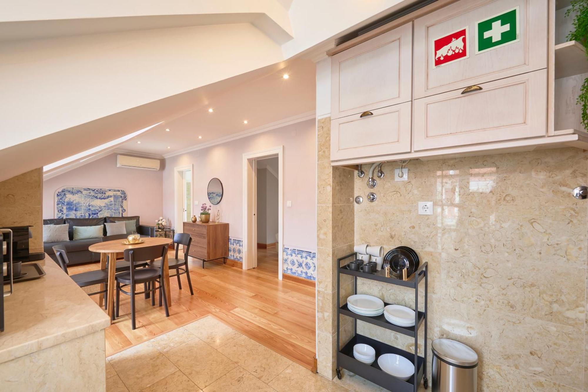 Casa Portuguesa Prata Apartment